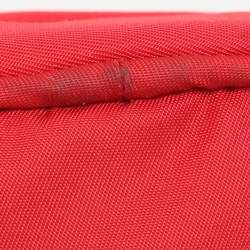 مملوكة مسبقًا Prada Red Nylon Crossbody Phone Case