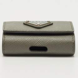 مملوكة مسبقًا Prada Grey Saffiano Leather Logo Headphone Case