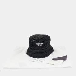 مملوكة مسبقًا Prada Black Logo Crochet Raffia Bucket Hat M