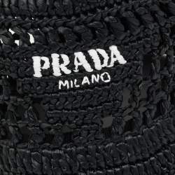 مملوكة مسبقًا Prada Black Logo Crochet Raffia Bucket Hat M