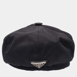 مملوكة مسبقًا قُبَّعَة بْرَادَا سَوْدَاء مِن رِينَيَلُون