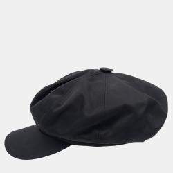 مملوكة مسبقًا قُبَّعَة بْرَادَا سَوْدَاء مِن رِينَيَلُون