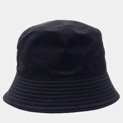 مملوكة مسبقًا قبعة دلو برادا نايلون معاد تدويره سوداء