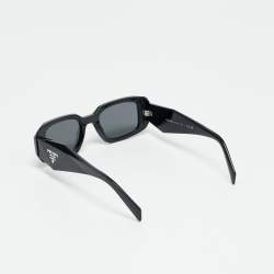 مملوكة مسبقًا Prada Black SPR 17W Symbole Rectangle Sunglasses