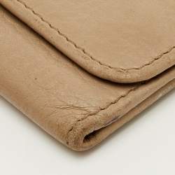 Pre Owned Prada Key Case Beige Leather 6 Hooks Key Holder