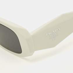 Pre Owned Prada White/Black SPR 17W Symbole Rectangle Sunglasses