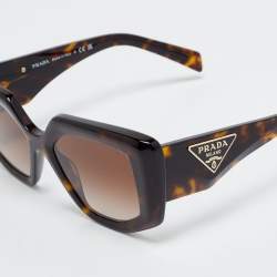 Pre Owned Prada Tortoiseshell Brown Gradient SPR 14Z Symbole Cat Eye Sunglasses 