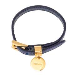 مملوكة مسبقًا Prada Blue Saffiano Leather Gold Tone Logo Charm Bracelet