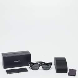 Pre Owned Prada Black/White SPR 23X Cat Eye Sunglasses