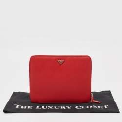 Pre Owned Prada Red Saffiano Lux Leather Zip Around iPad Case