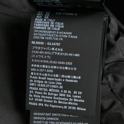 مملوكة مسبقًا قميص برادا حرير أسود برباط كروشيه متوسط الطول مقاس صغير