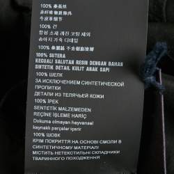 مملوكة مسبقًا قميص برادا حرير أسود برباط كروشيه متوسط الطول مقاس صغير