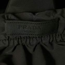 Pre Owned بنطلون رياضي برادا نايلون أسود بشعار مثلث مقاس صغير - سمول