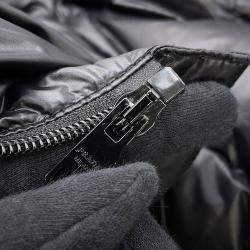 Pre Owned فيست برادا كروب جاكيت مبطن بشعار مثلثي مقاس 40 أسود نايليون 100%