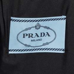 مملوكة مسبقًا معطف برادا صوف أسود بياقة مزينة بدون أكمام مقاس صغير (S)