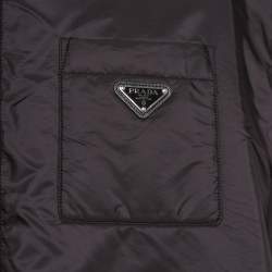 Pre Owned جاكيت برادا منفوخ ناعم أسود مقاس متوسط (ميديوم)