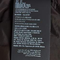 Pre Owned جاكيت برادا منفوخ ناعم أسود مقاس متوسط (ميديوم)