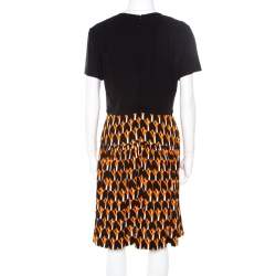 Pre Owned Prada Black and Orange Geometric Printed Crepe Short Sleeve Dress M