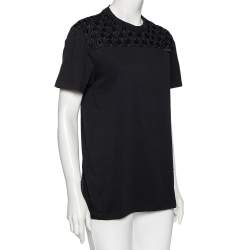 مملوكة مسبقًا تي شيرت برادا قطن أسود مزين مطرز أكمام قصير مقاس كبير (لارج)