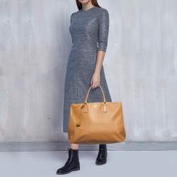 Pre Owned Prada Brown Saffiano Lux Leather Executive Double Zip Tote