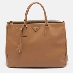 Pre Owned Prada Brown Saffiano Lux Leather Executive Double Zip Tote