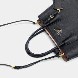Pre Owned Prada Black Leather Saffiano Hanbag 