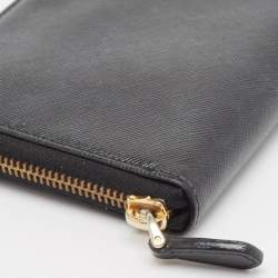 Pre Owned Prada Black Saffiano Leather Zip Around Wallet