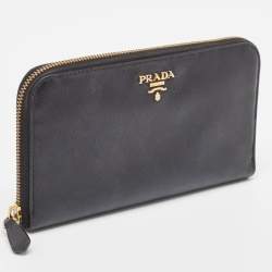 Pre Owned Prada Black Saffiano Leather Zip Around Wallet