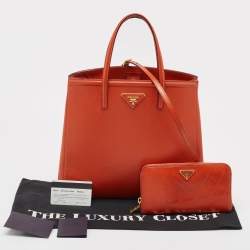 Pre Owned Prada Orange Saffiano Patent Leather Parabole Tote