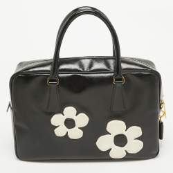 Pre Owned Prada Black Saffiano Patent Leather Floral Bauletto Bag