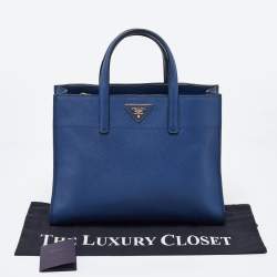 مملوكة مسبقًا Prada Blue Saffiano Cuir Leather Triple Pocket Tote