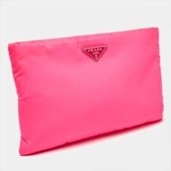 مملوكة مسبقًا Prada Neon Pink Nylon Zip Pouch