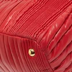 Pre Owned Prada Red Gaufre Nylon and Leather Snap Tote