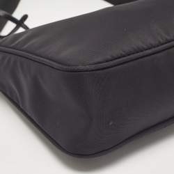 Pre Owned Prada Black Nylon Re-Edition 2000 Baguette Bag