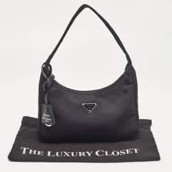 Pre Owned Prada Black Nylon Re-Edition 2000 Baguette Bag
