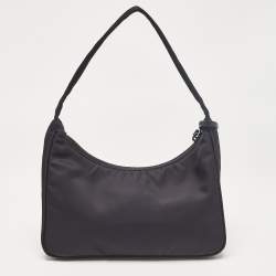 Pre Owned Prada Black Nylon Re-Edition 2000 Baguette Bag