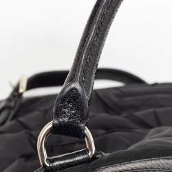 مملوكة مسبقًا Prada Black Nylon and Leather Shopper Tote