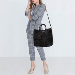 مملوكة مسبقًا Prada Black Nylon and Leather Shopper Tote