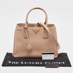 Pre Owned Prada Beige Saffiano Lux Leather Medium Middle Zip Tote