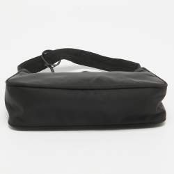 Pre Owned Prada Black Nylon Re-Edition 2000 Baguette Bag