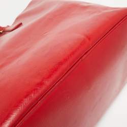 Pre Owned Prada Red Patent Leather Snap Tote