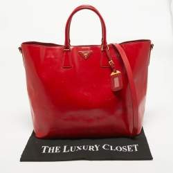 Pre Owned Prada Red Patent Leather Snap Tote