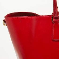 Pre Owned Prada Red Patent Leather Snap Tote
