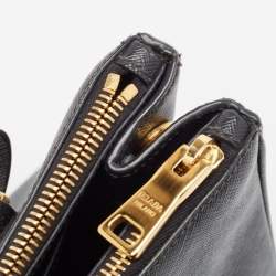 Pre Owned Prada Black Saffiano Lux Leather Small Double Zip Tote