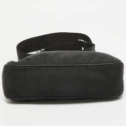 Pre Owned Prada Black Nylon and Leather Re-Edition 2005 Crossbody Bag