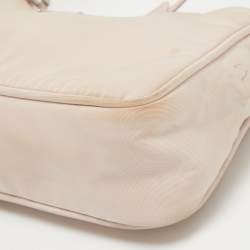 Pre Owned Prada Light Pink Nylon Re-Edition 2000 Bag