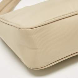 Pre Owned Prada Beige Re-Nylon Re-Edition 2000 Baguette Bag