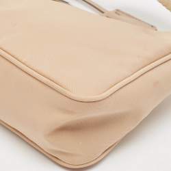 Pre Owned Prada Beige Nylon Re-Edition 2000 Bag