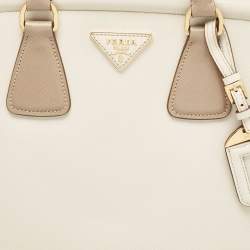 مملوكة مسبقًا Prada White/Khaki Saffiano Leather Parabole Tote