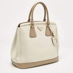 مملوكة مسبقًا Prada White/Khaki Saffiano Leather Parabole Tote